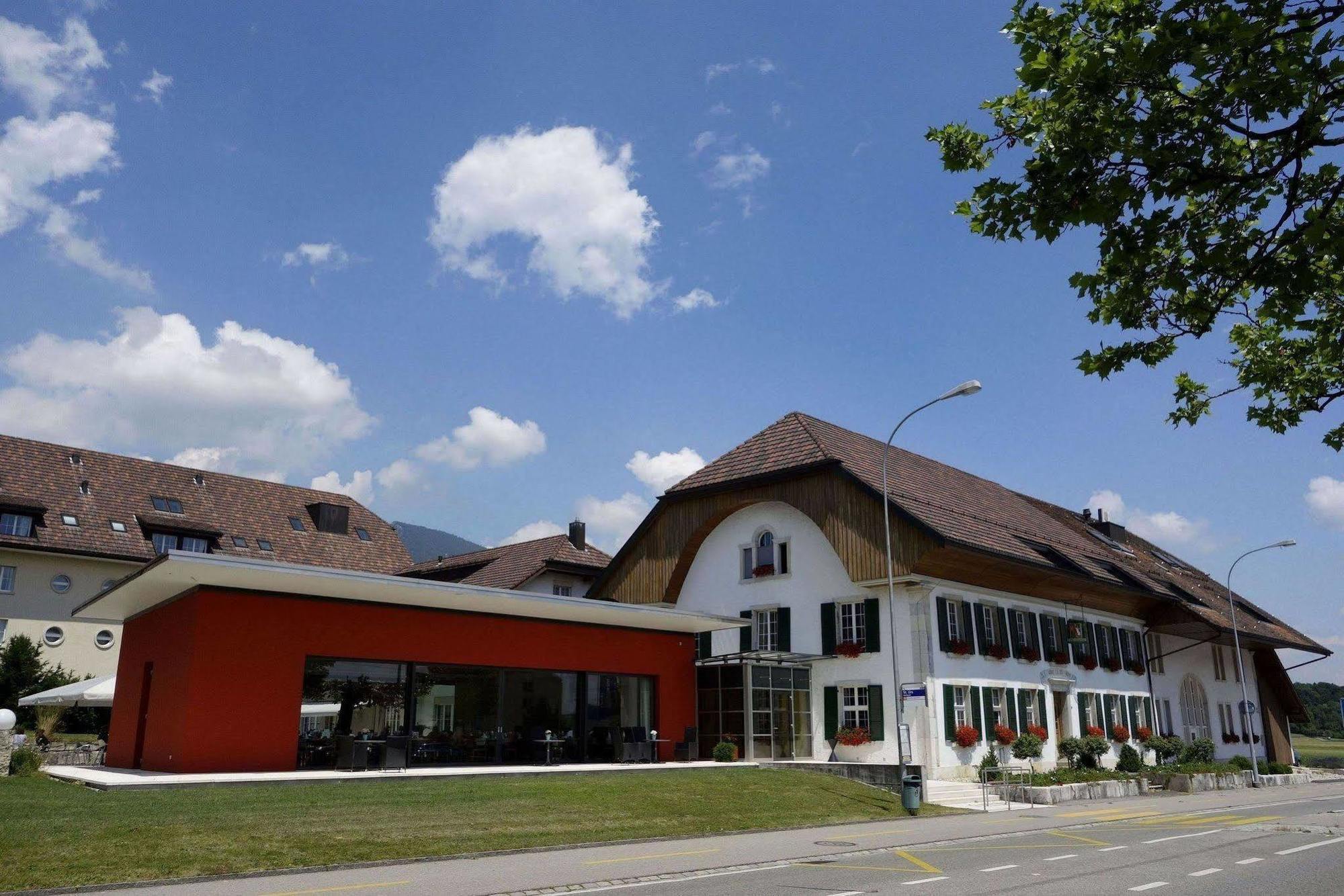 Hotel Urs und Viktor Bettlach Exteriör bild
