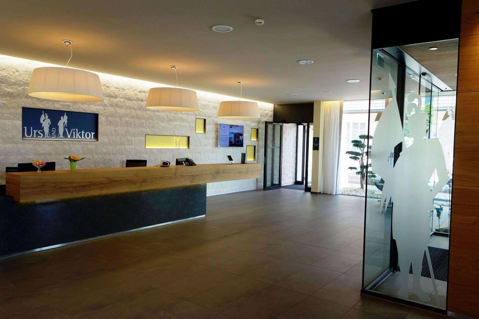 Hotel Urs und Viktor Bettlach Exteriör bild