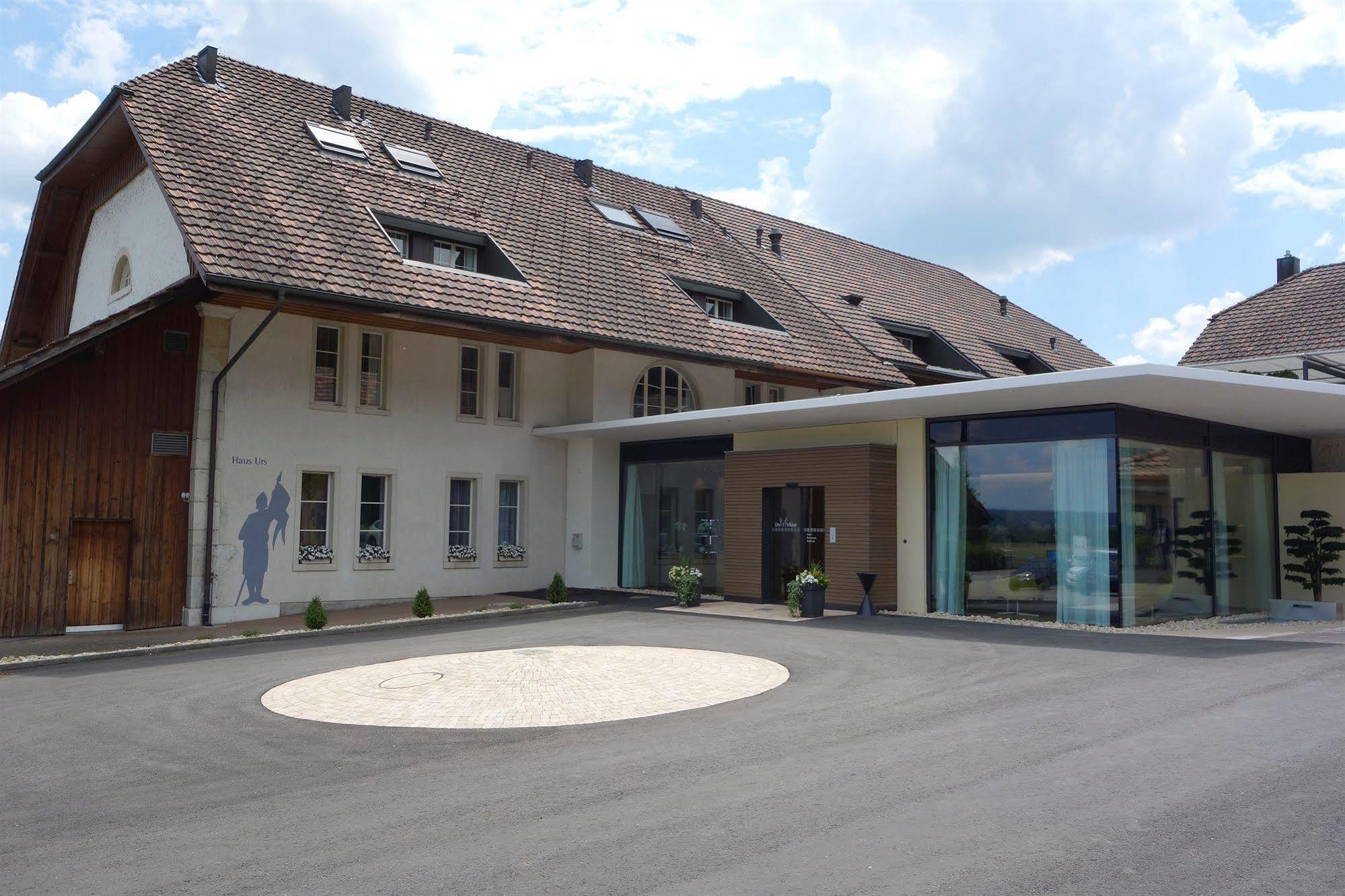Hotel Urs und Viktor Bettlach Exteriör bild